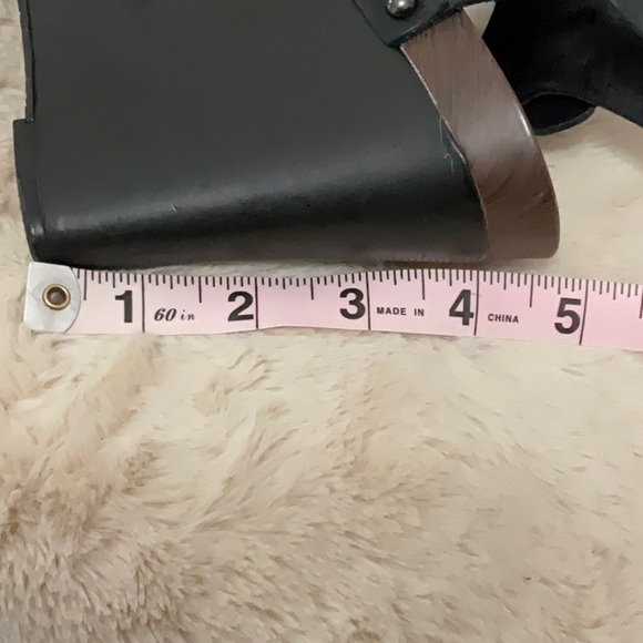 Arturo Chaing Women’s Ankle Strap Sandals, Size 7.5 - Picture 8 of 9